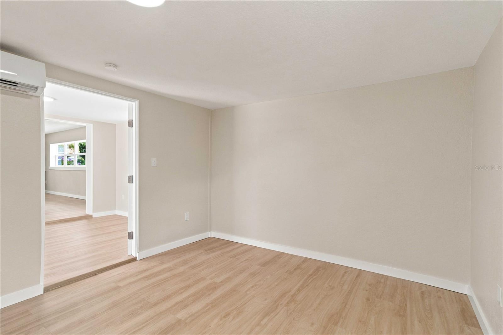 2057 GARDEN PKWY — photo 19