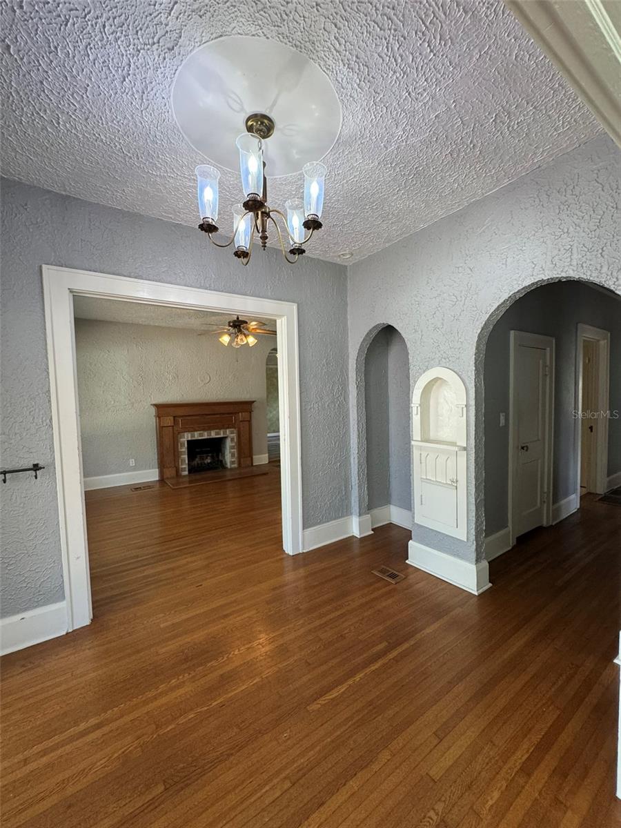 30 KREAMER AVE — photo 6