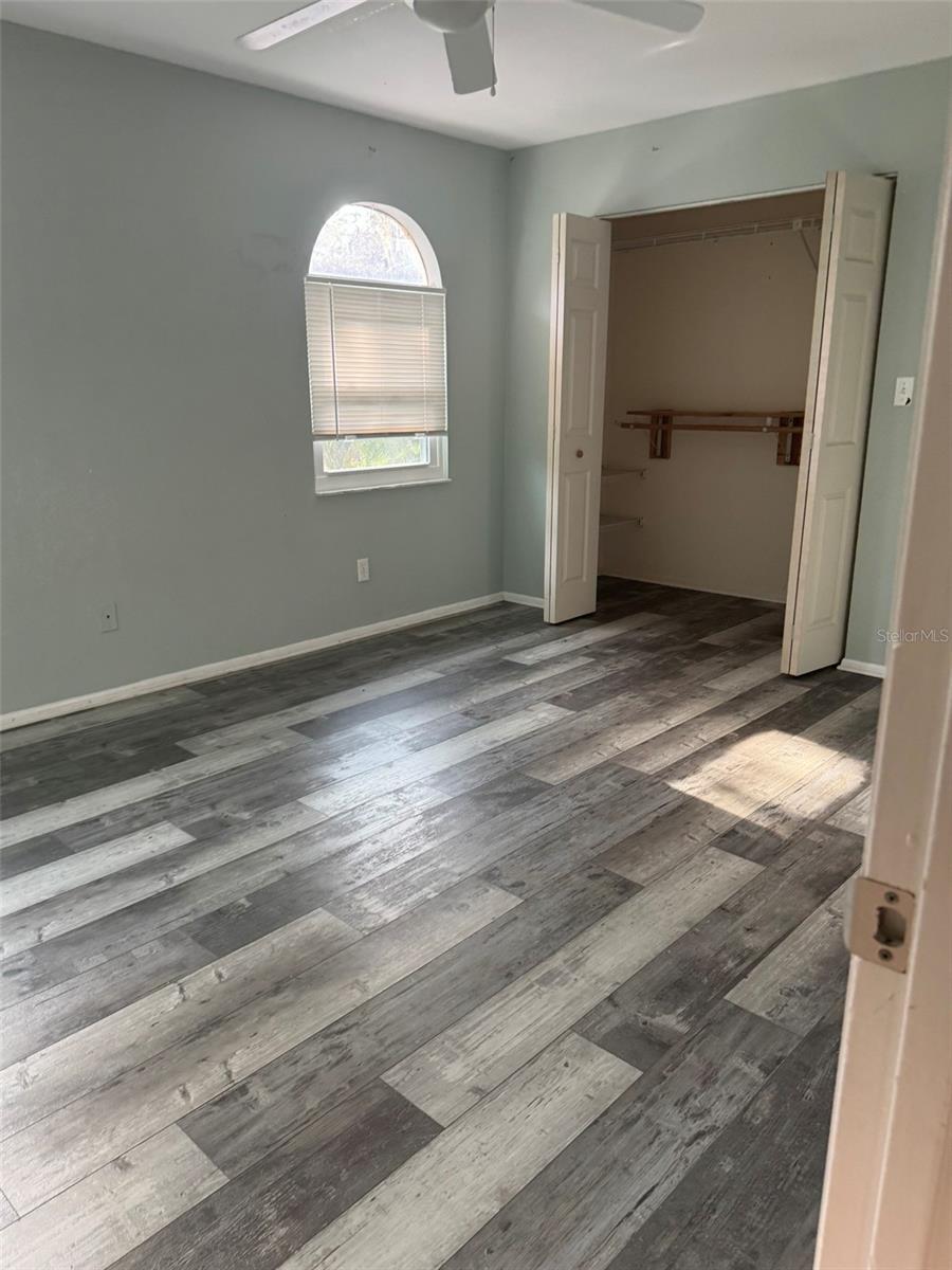 30 KREAMER AVE — photo 51