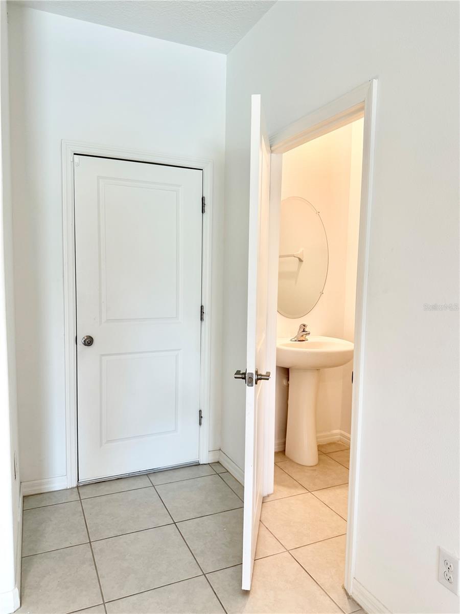 2578 CHARLAN CT — photo 14
