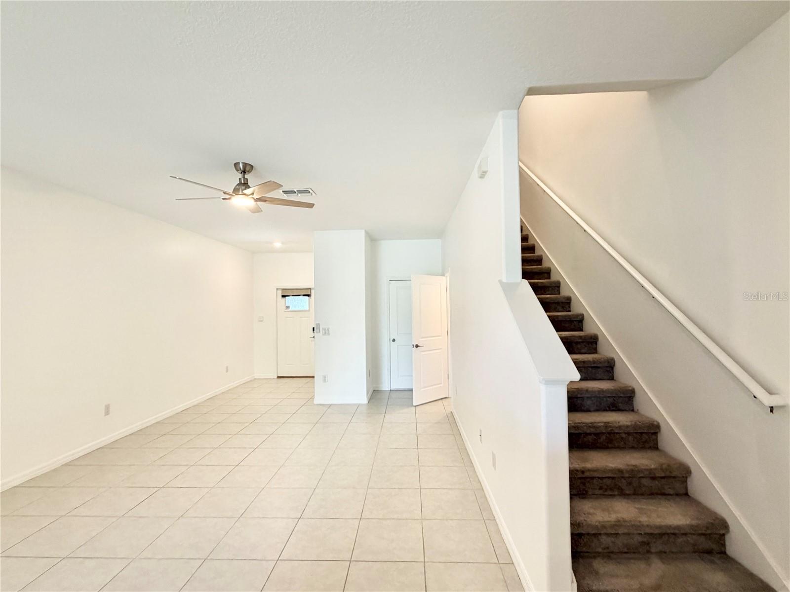 2578 CHARLAN CT — photo 18