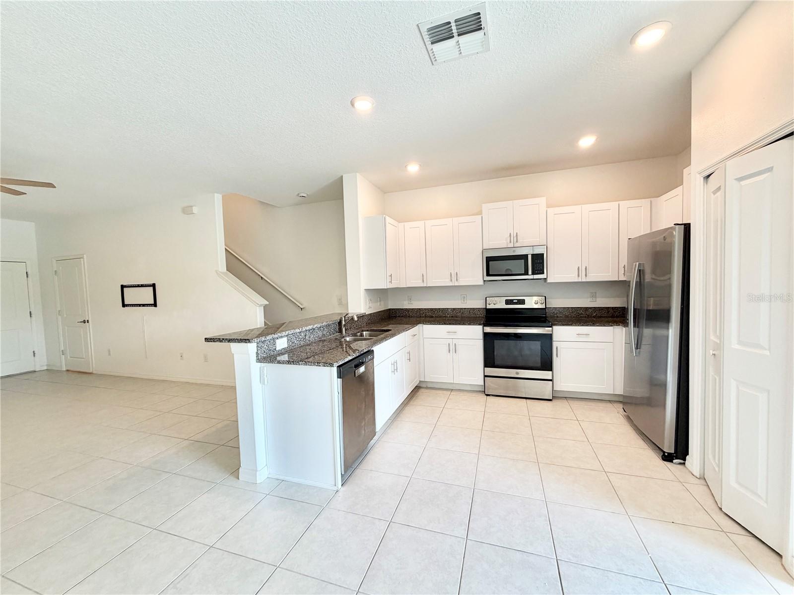 2578 CHARLAN CT — photo 13