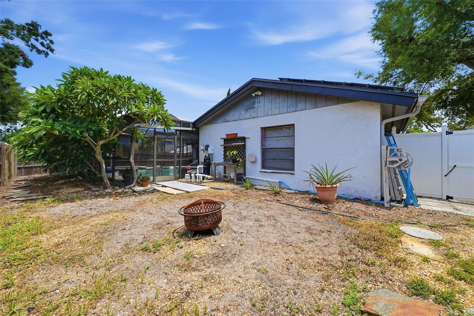 3916 BLOOMING HILL LN — photo 37