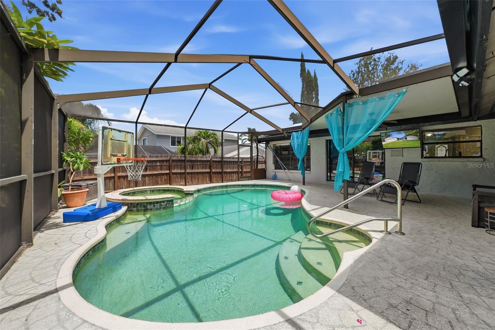 3916 BLOOMING HILL LN — photo 34