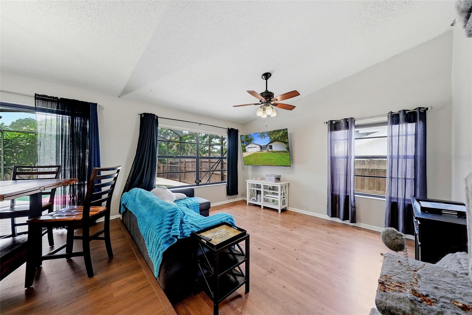 3916 BLOOMING HILL LN — photo 12