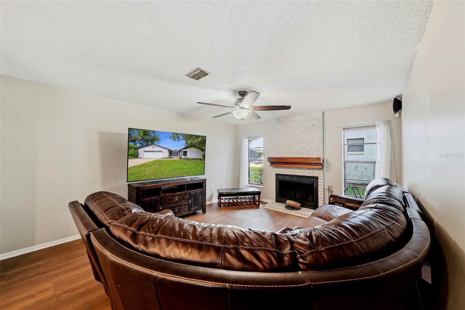 3916 BLOOMING HILL LN — photo 18
