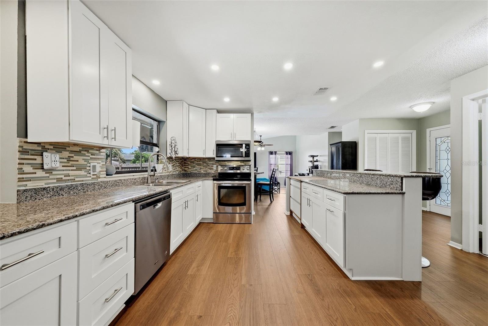 3916 BLOOMING HILL LN — photo 3