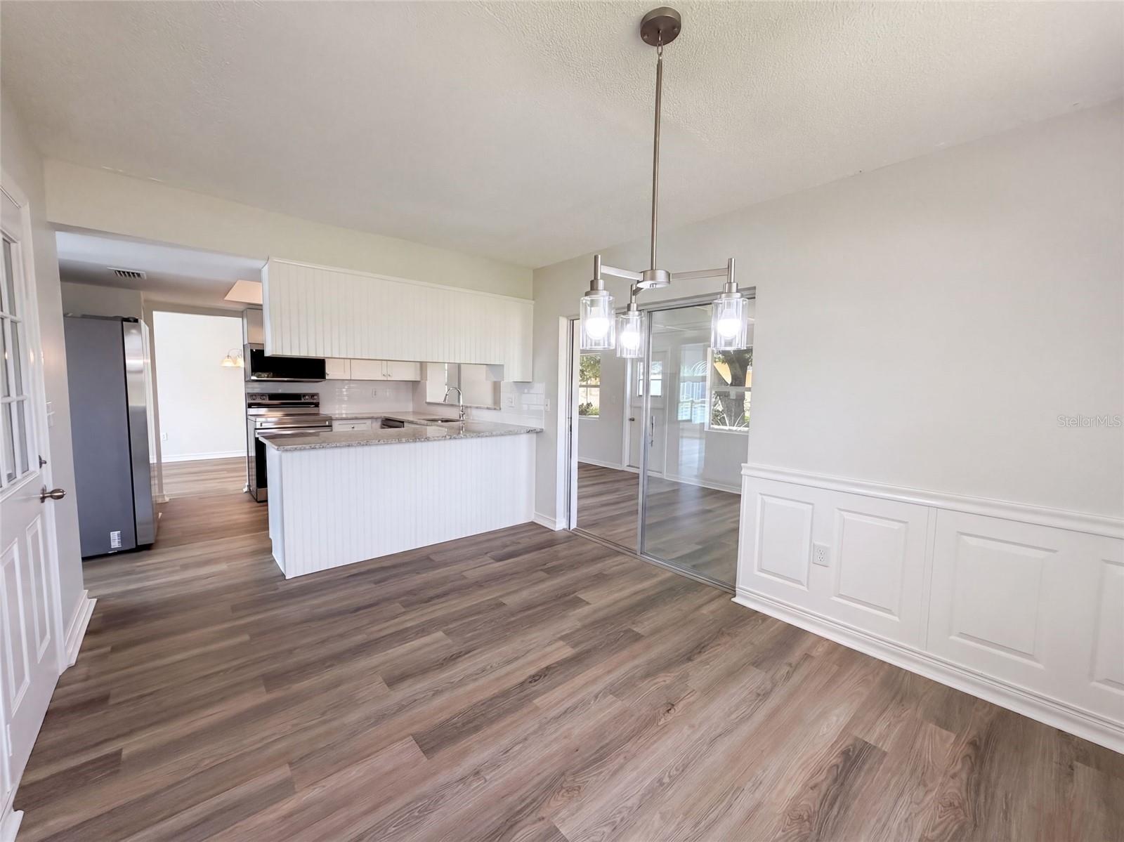 6331 SAFFORD TER — photo 12