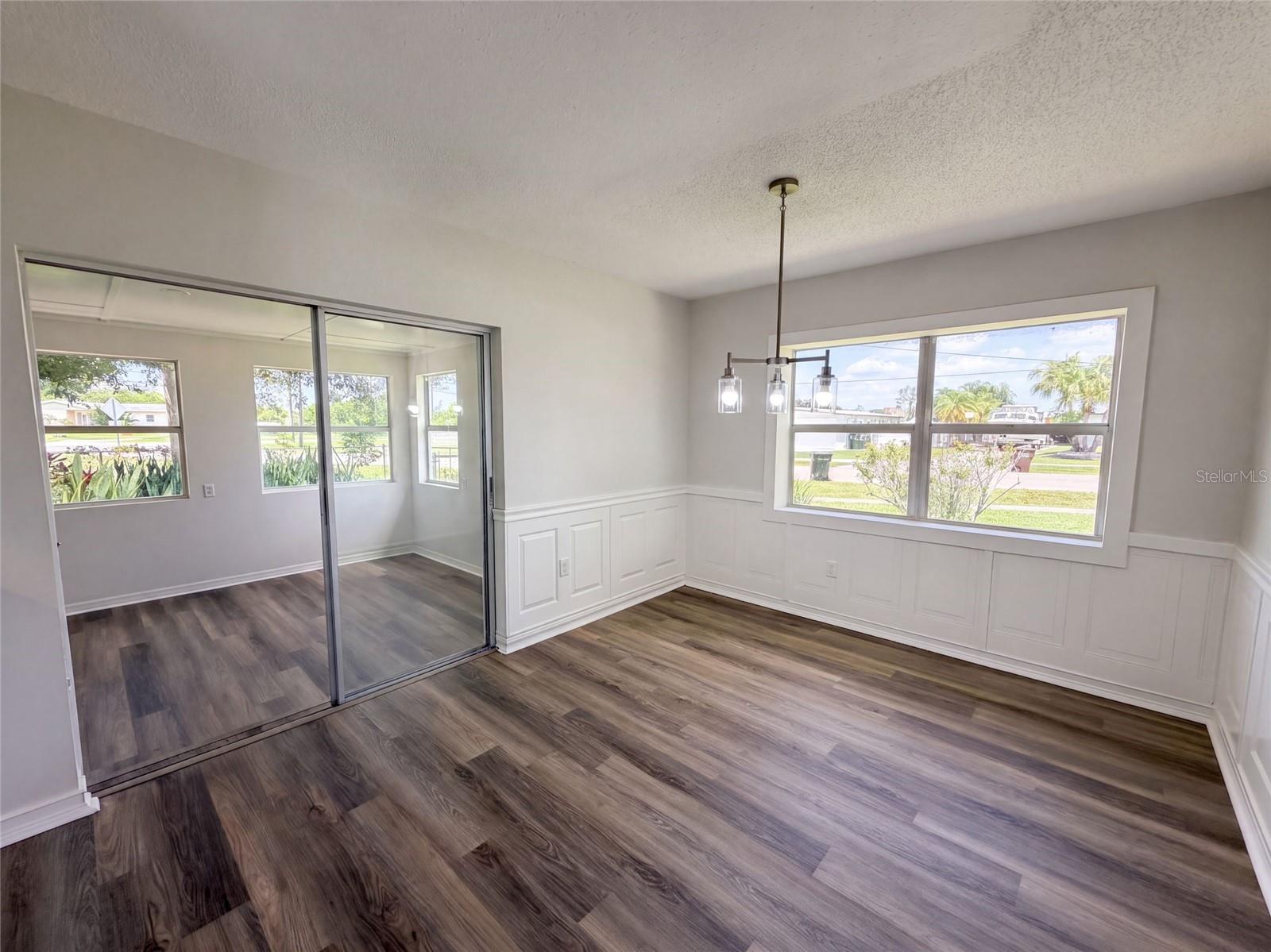 6331 SAFFORD TER — photo 11