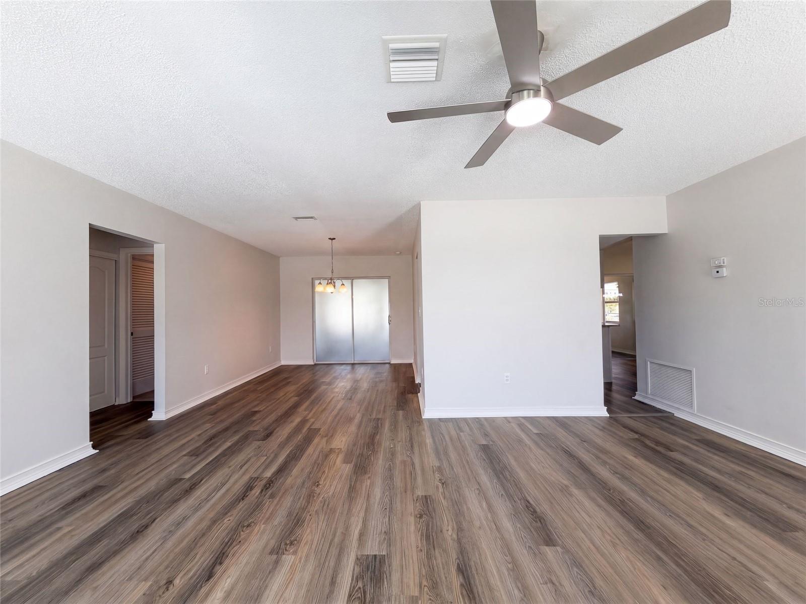 6331 SAFFORD TER — photo 8