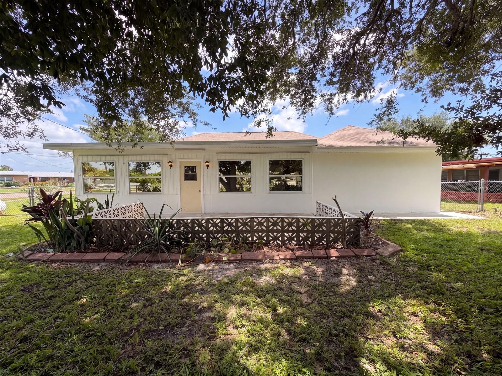 6331 SAFFORD TER — photo 27