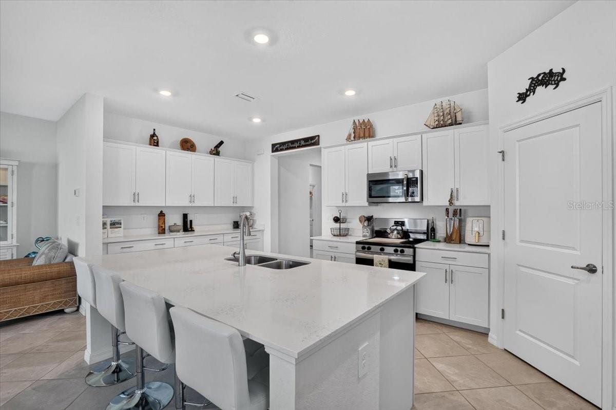 11321 PINOT DR — photo 11