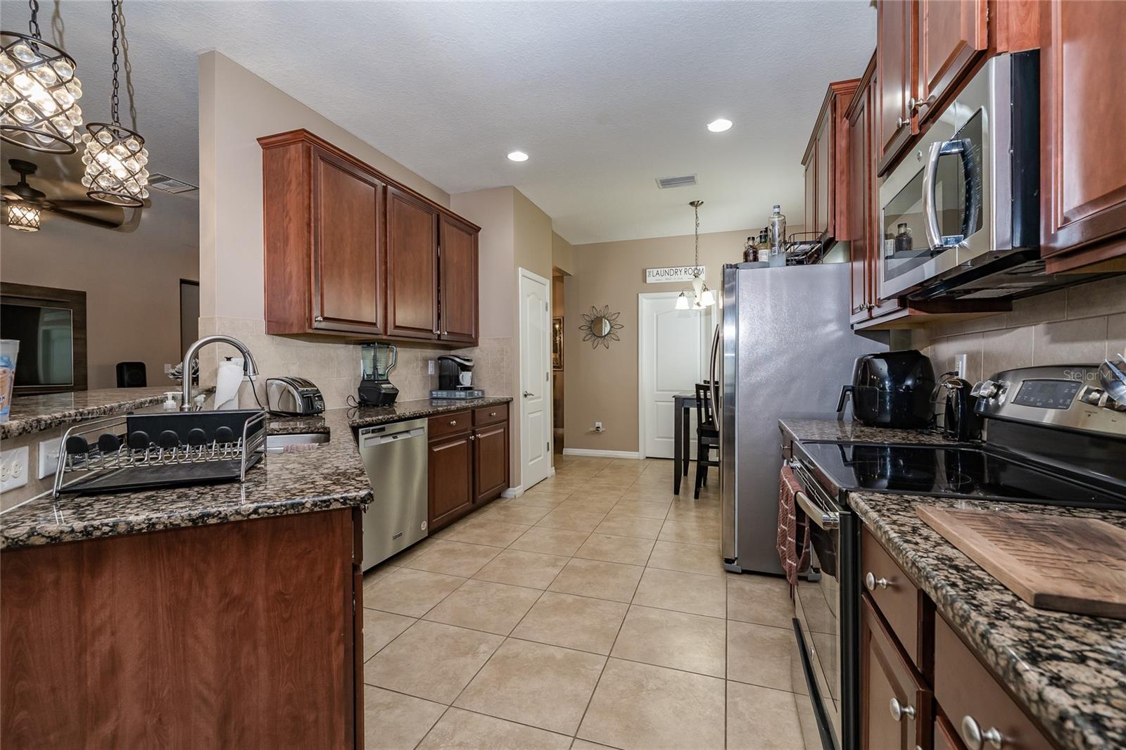 12226 FAIRLAWN DR — photo 44
