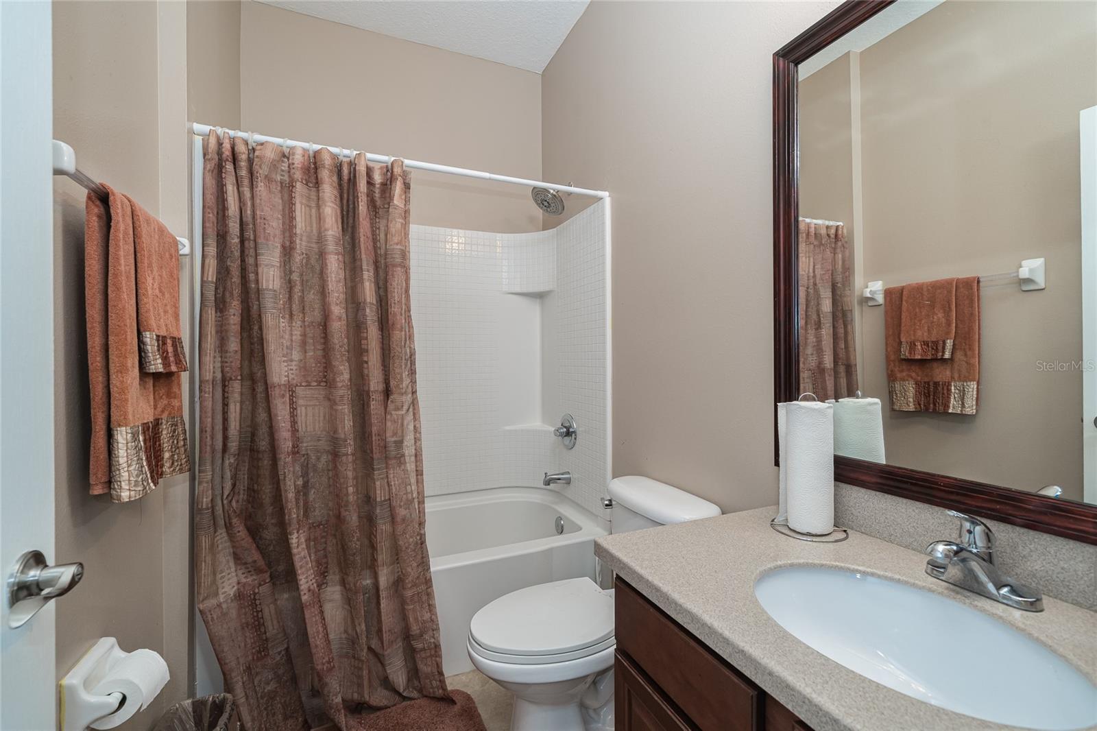 12226 FAIRLAWN DR — photo 47