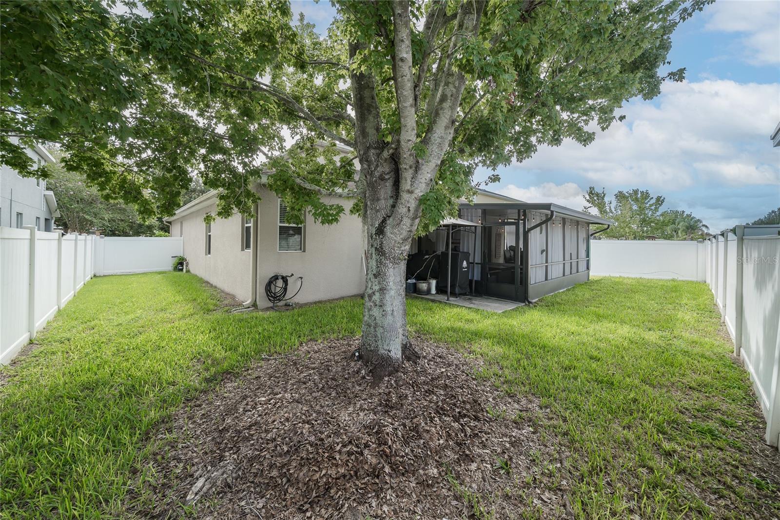12226 FAIRLAWN DR — photo 59