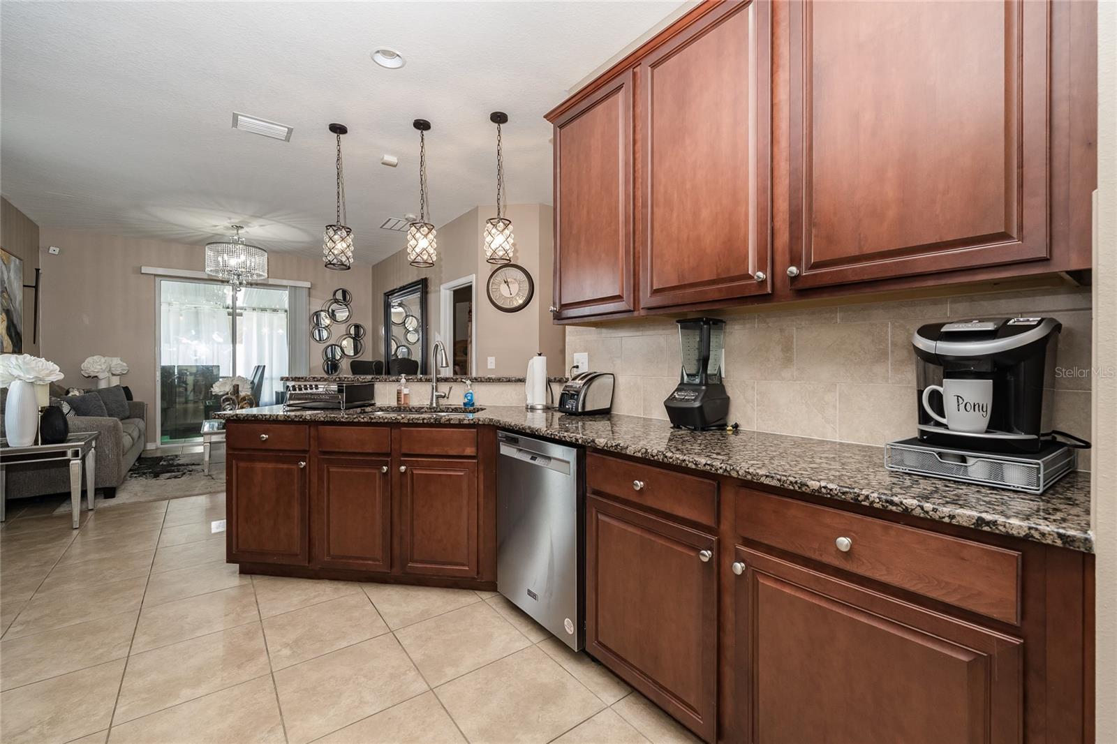 12226 FAIRLAWN DR — photo 42