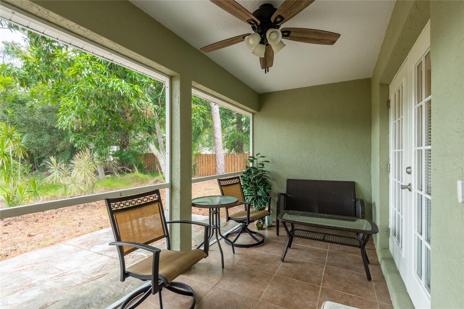 1213 BENEDICT CT — photo 29
