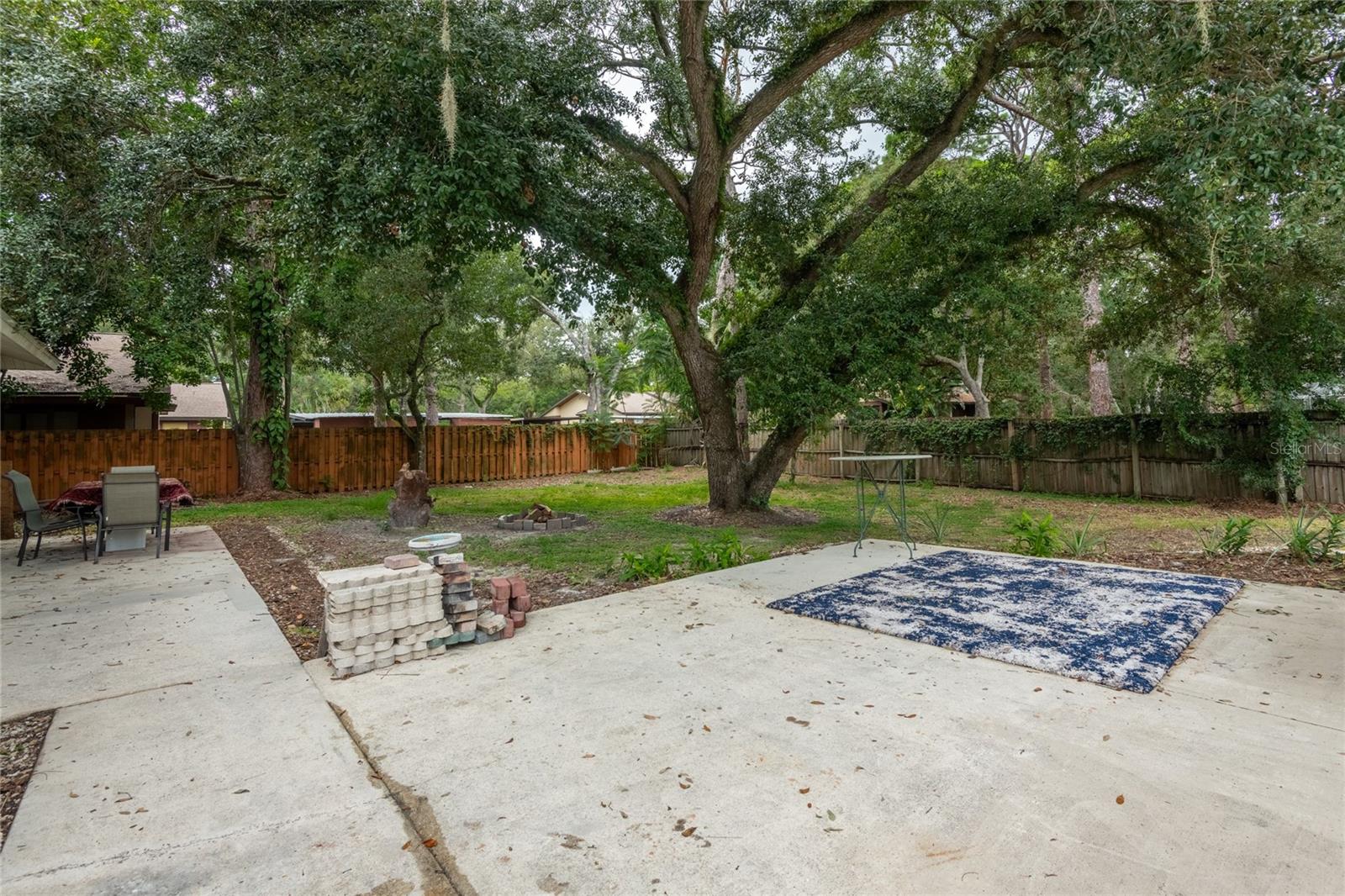 1213 BENEDICT CT — photo 47
