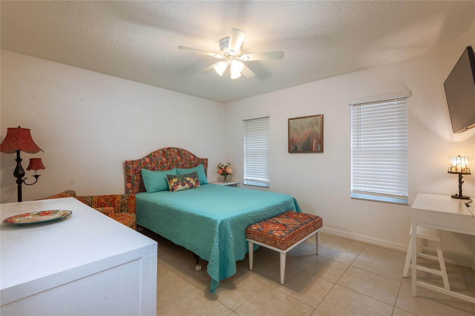 1213 BENEDICT CT — photo 23