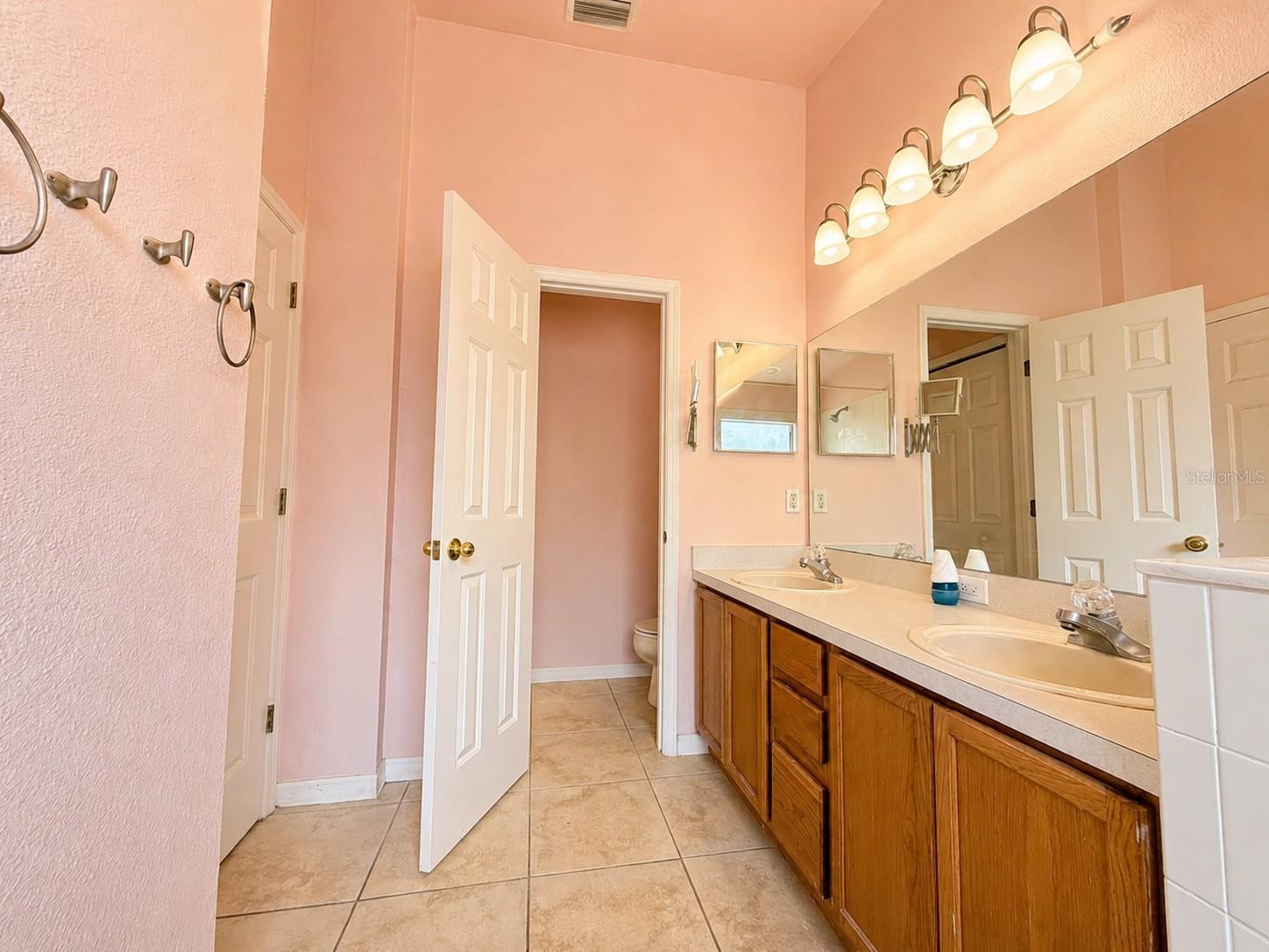 12533 SPARKLEBERRY RD — photo 16