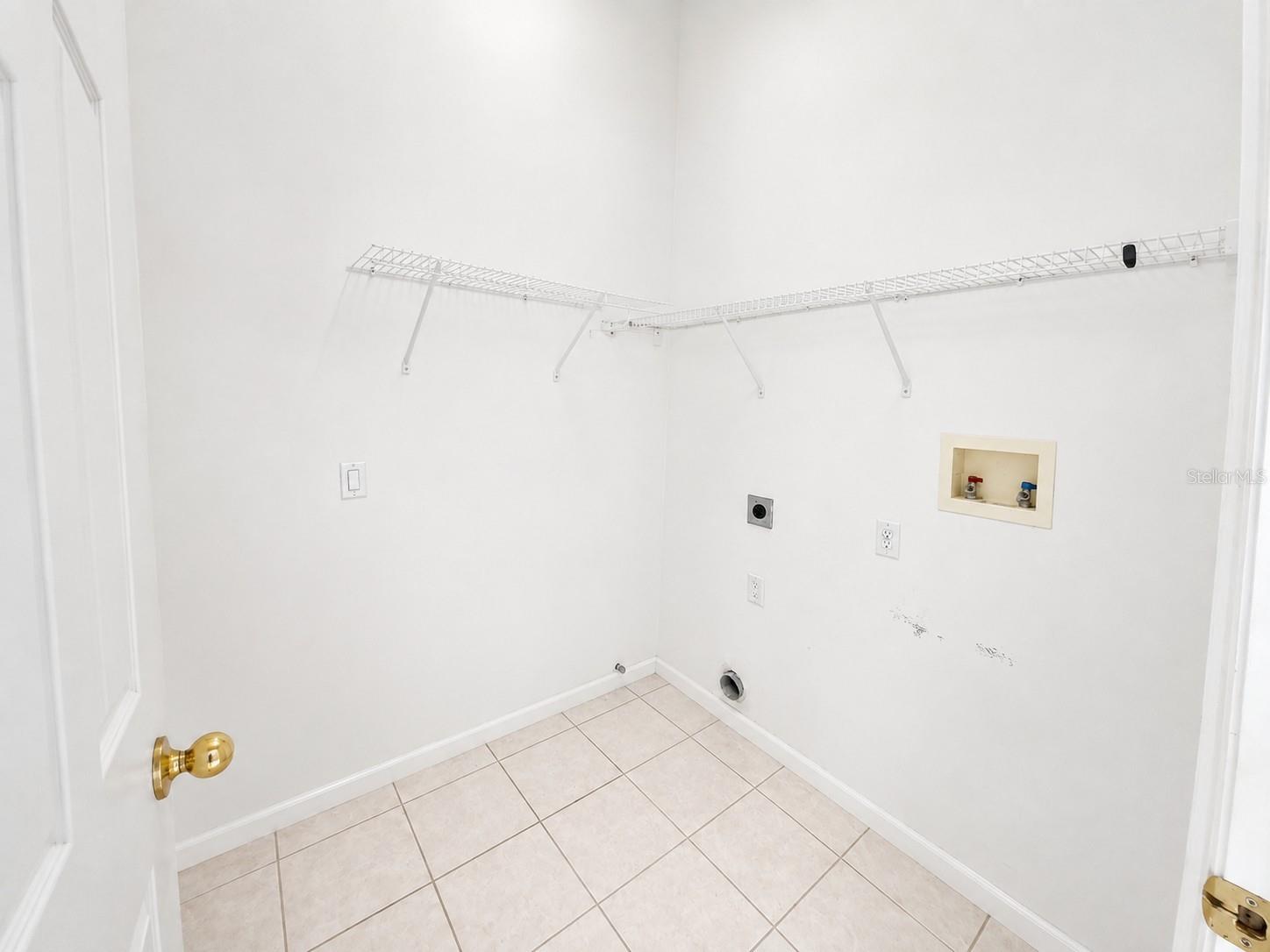 12533 SPARKLEBERRY RD — photo 21