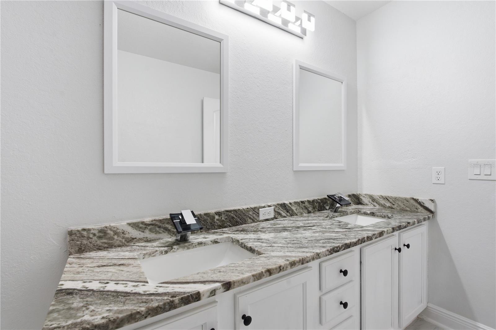 9530 NATHANIEL LN — photo 28