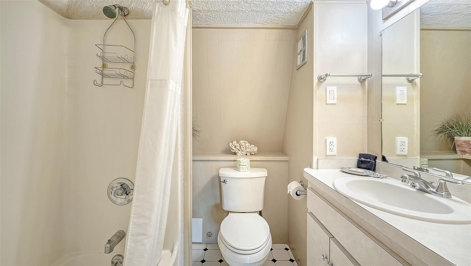 3453 GULF OF MEXICO DR #200 — photo 15