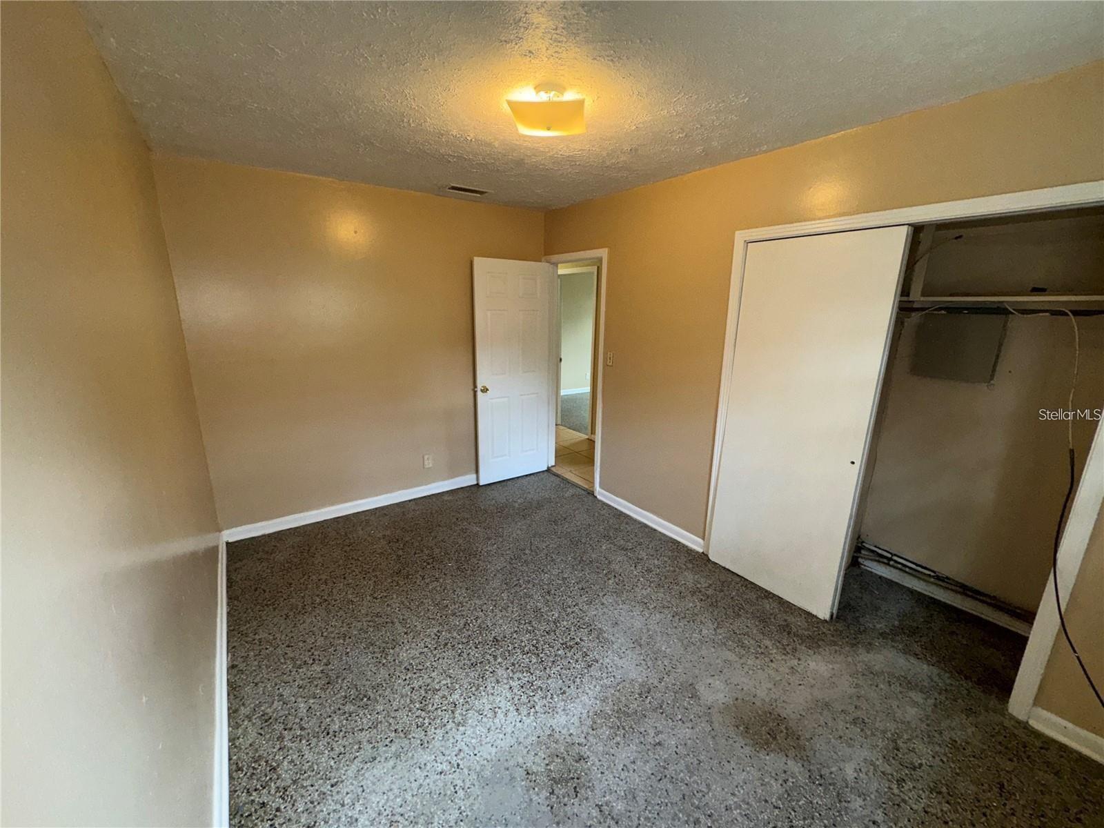 3011 E FLORA ST — photo 14