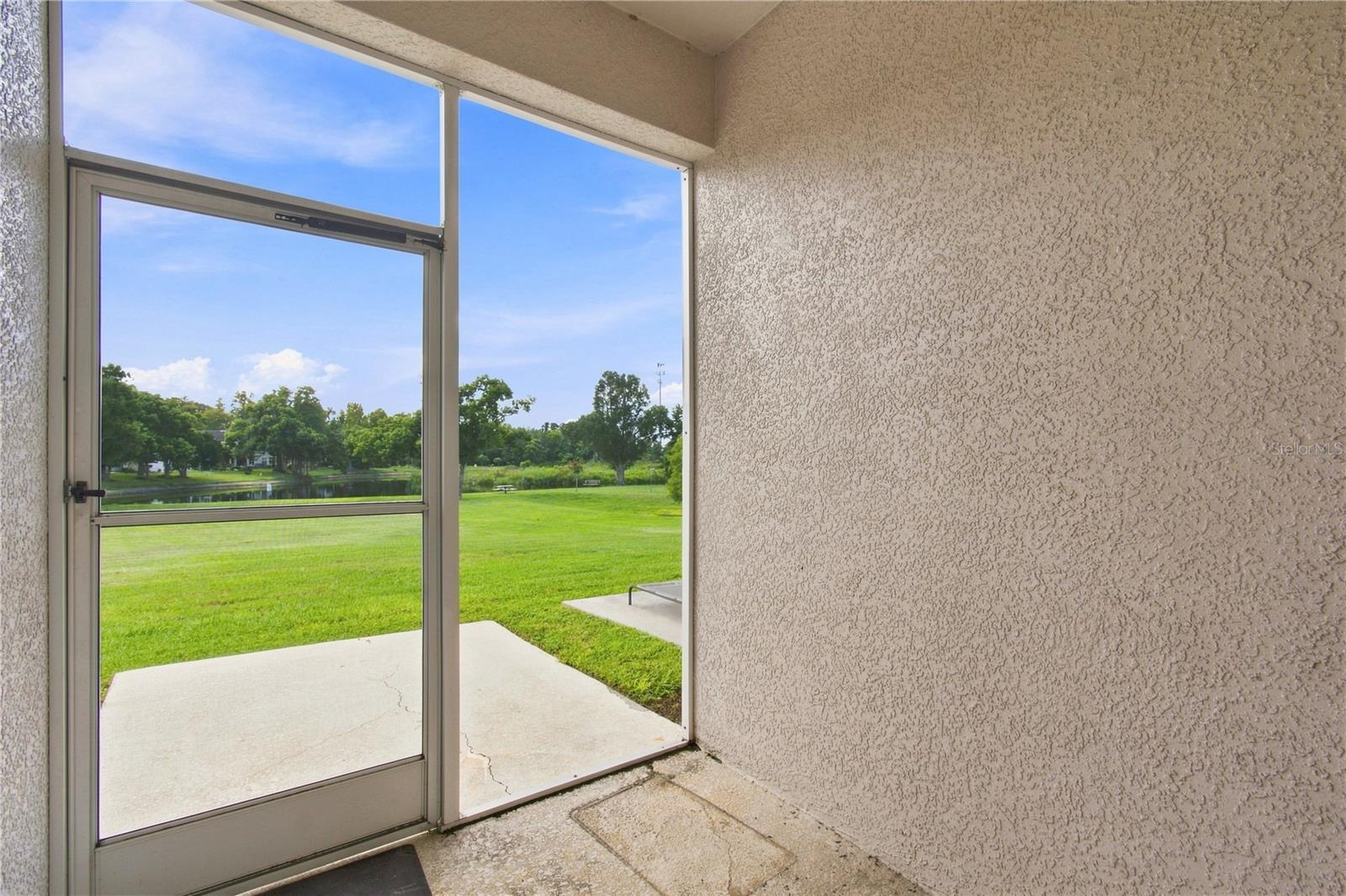 2251 PARK CRESCENT DR — photo 39