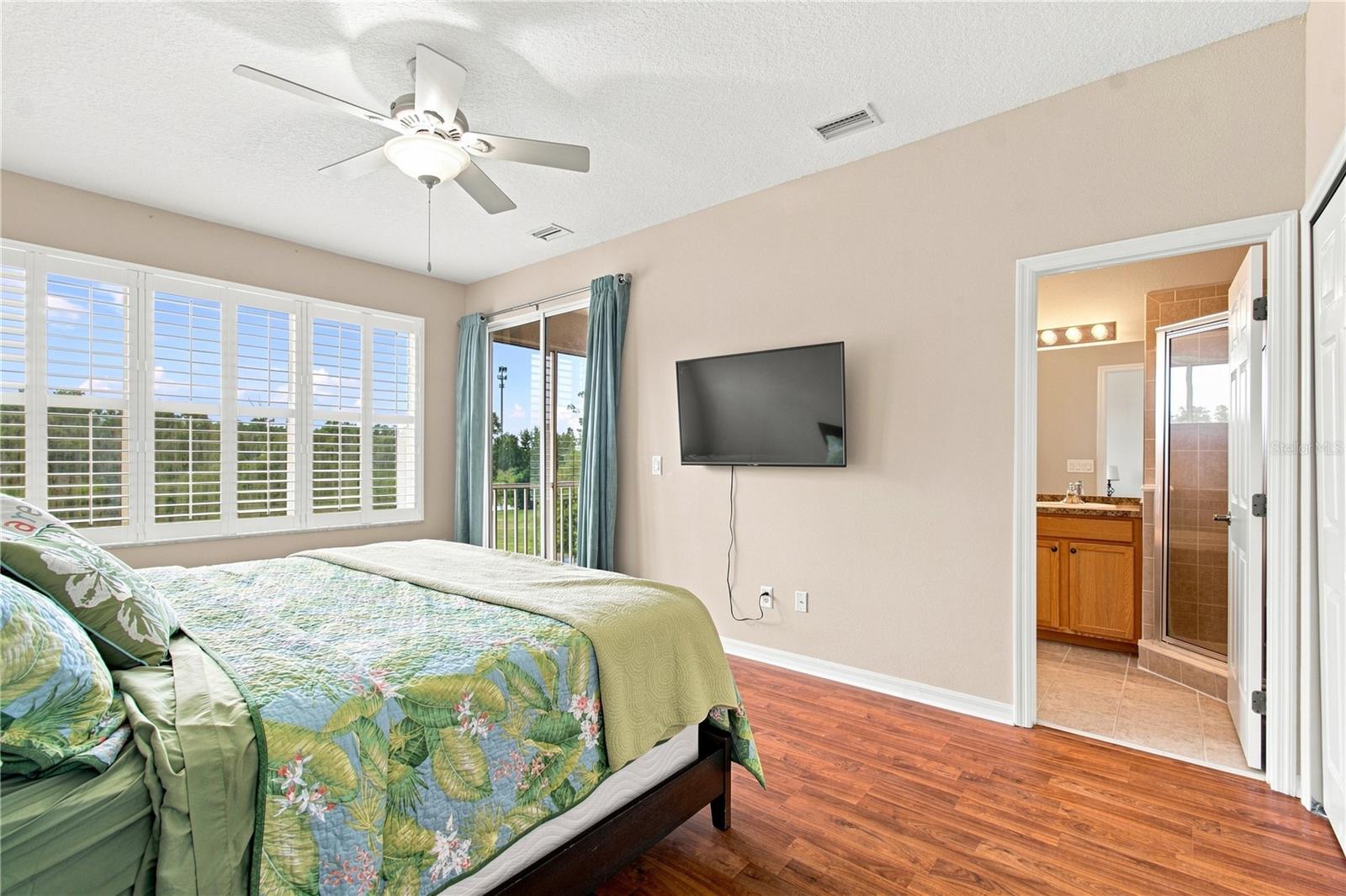 2251 PARK CRESCENT DR — photo 26