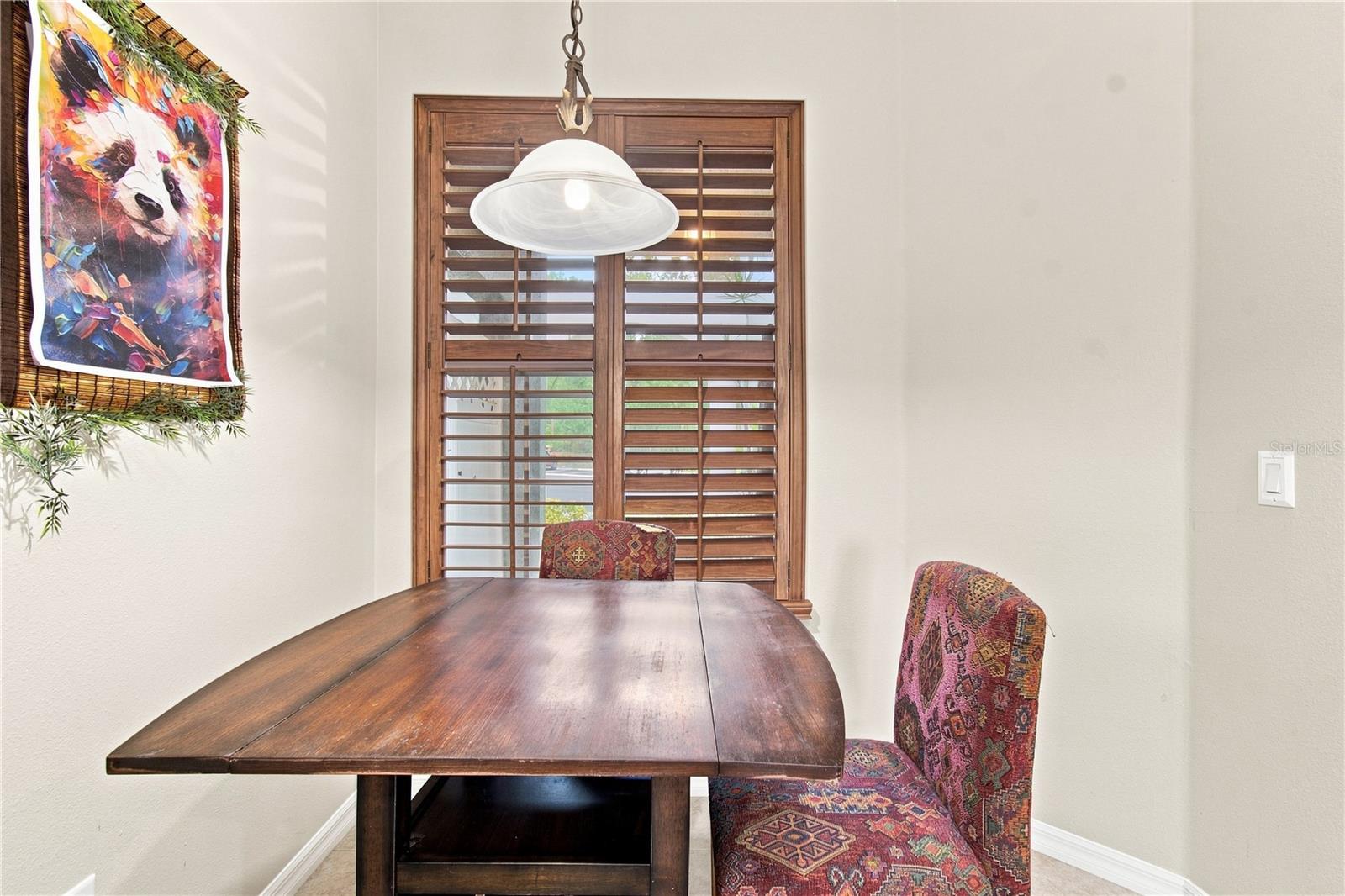 2251 PARK CRESCENT DR — photo 17
