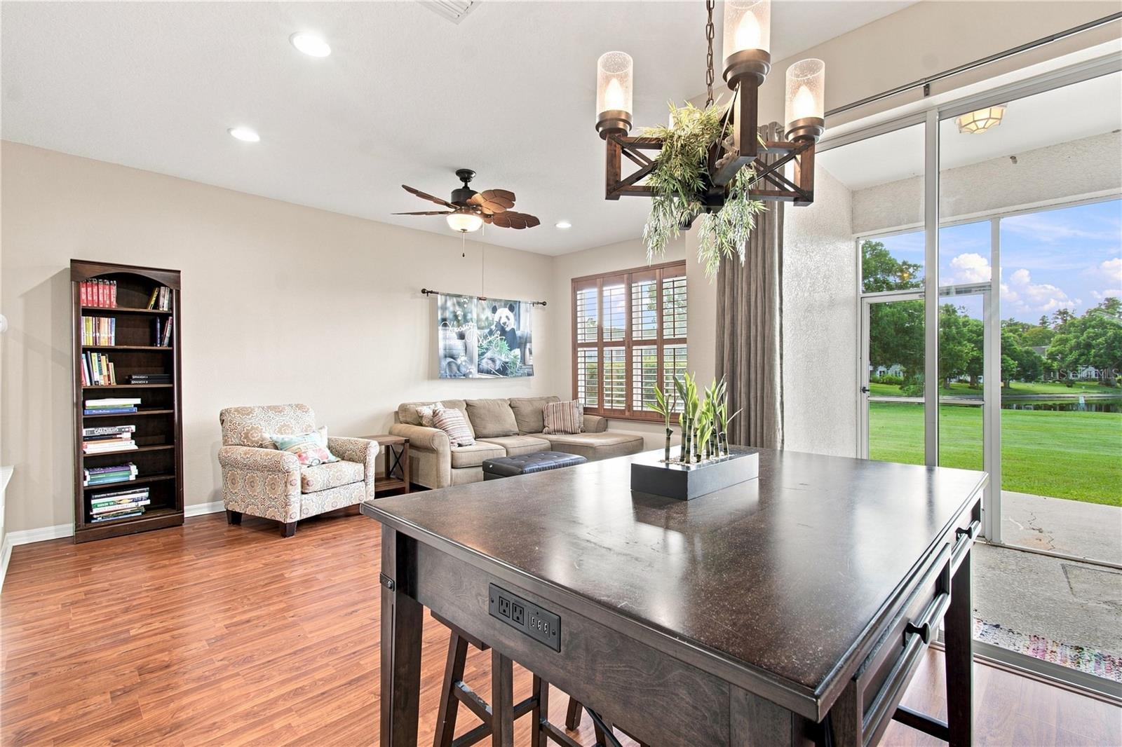 2251 PARK CRESCENT DR — photo 24