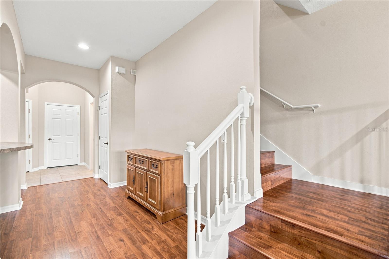 2251 PARK CRESCENT DR — photo 15