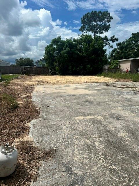 6604 TRALEE AVE — photo 2