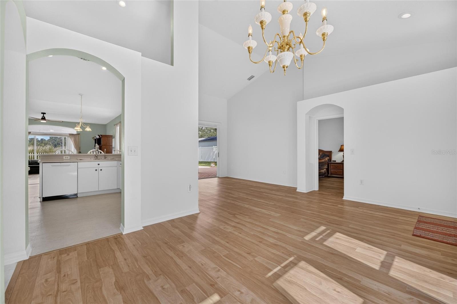 10303 TARRAGON DR — photo 11