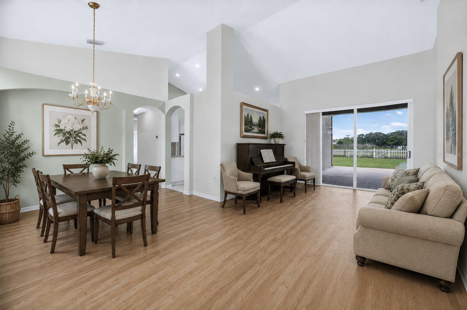 10303 TARRAGON DR — photo 10