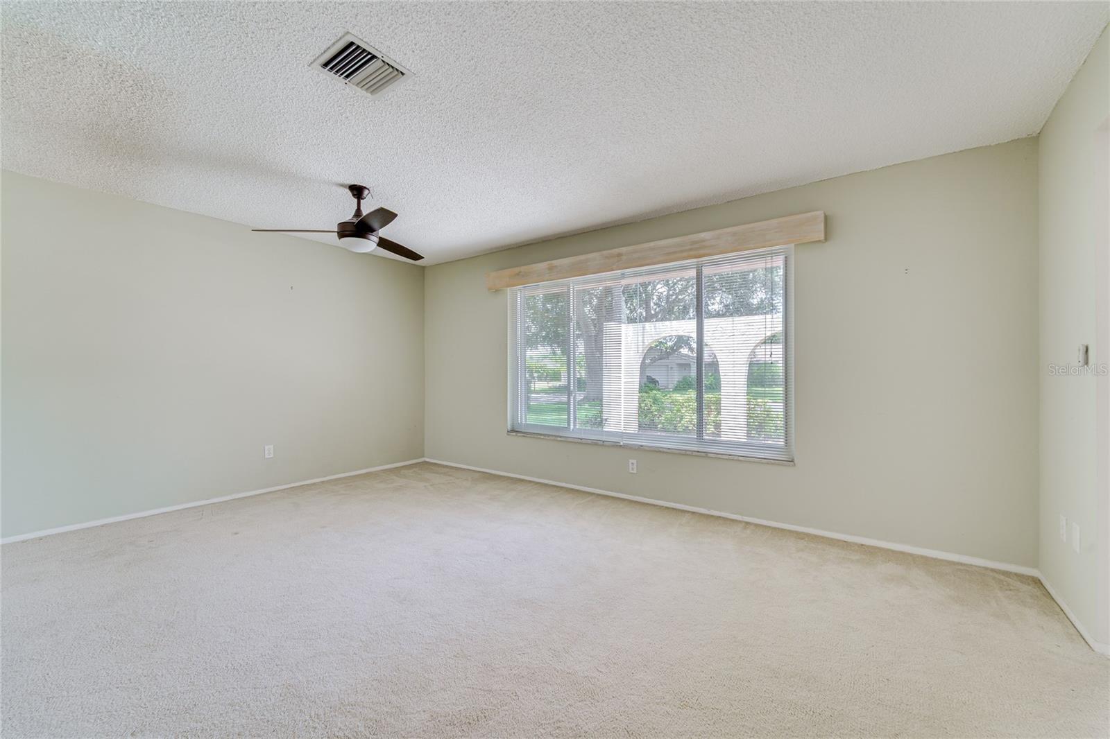2419 TIMBERCREST CIR W — photo 9