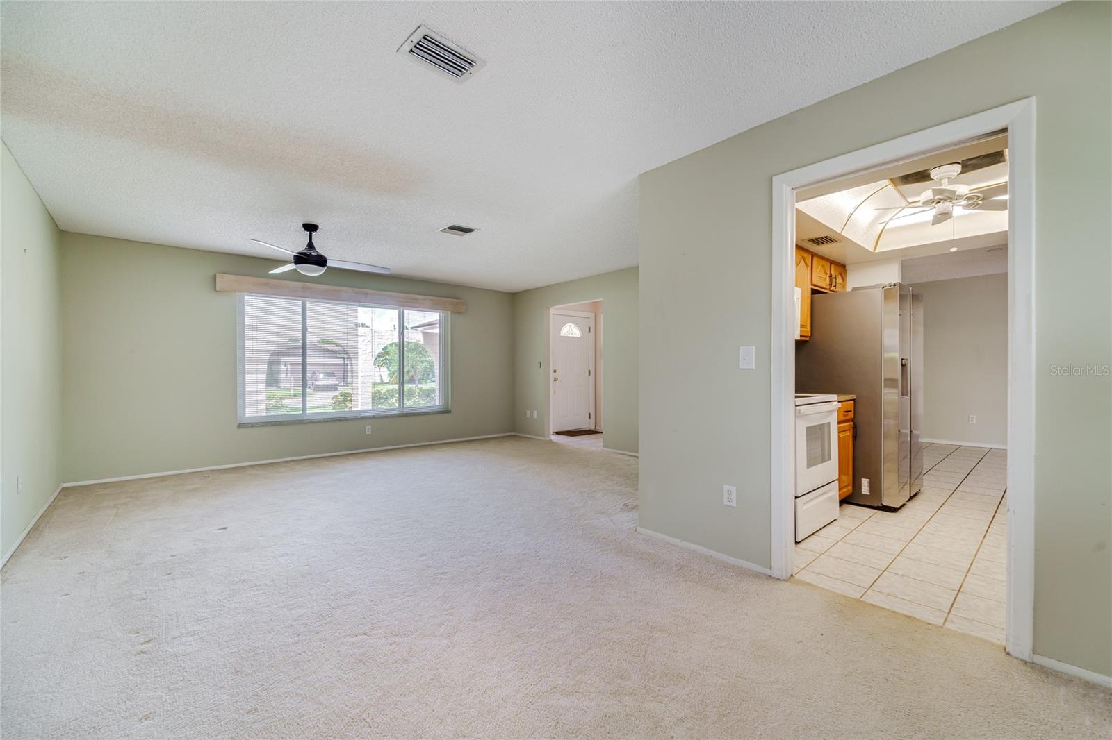 2419 TIMBERCREST CIR W — photo 16