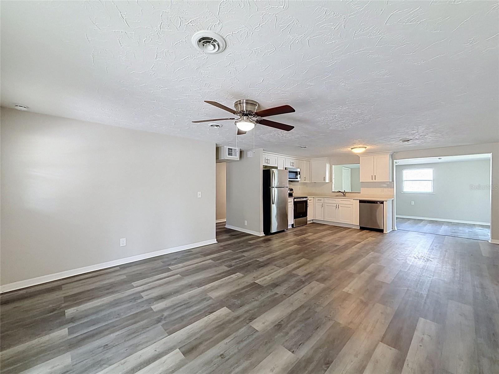7509 NEW JERSEY AVE — photo 6