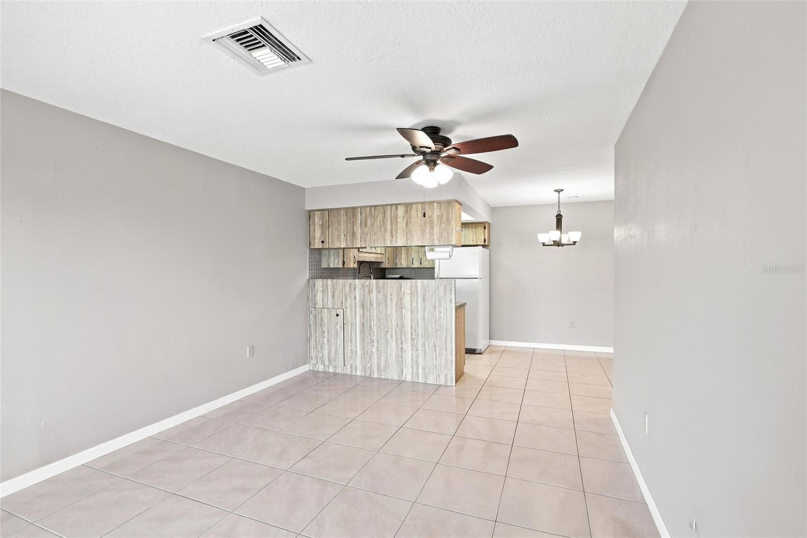 4344 TAHITIAN GARDENS CIR #D — photo 9