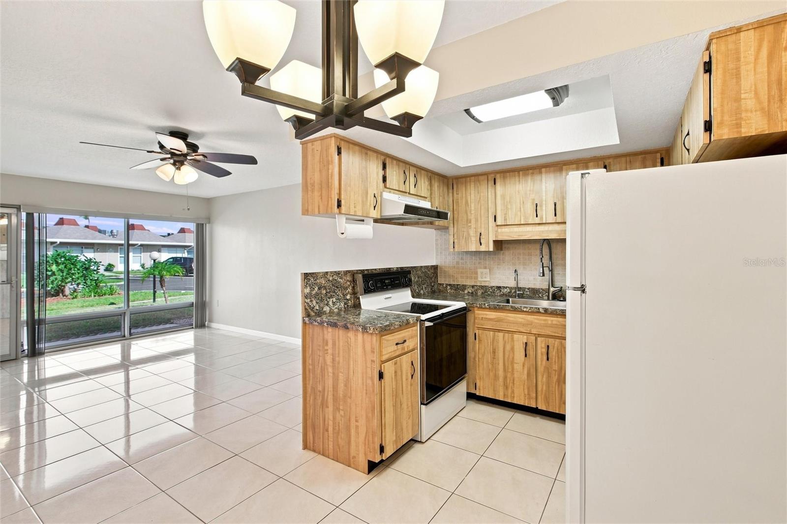 4344 TAHITIAN GARDENS CIR #D — photo 14