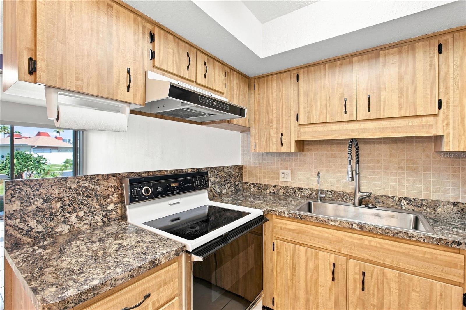 4344 TAHITIAN GARDENS CIR #D — photo 16