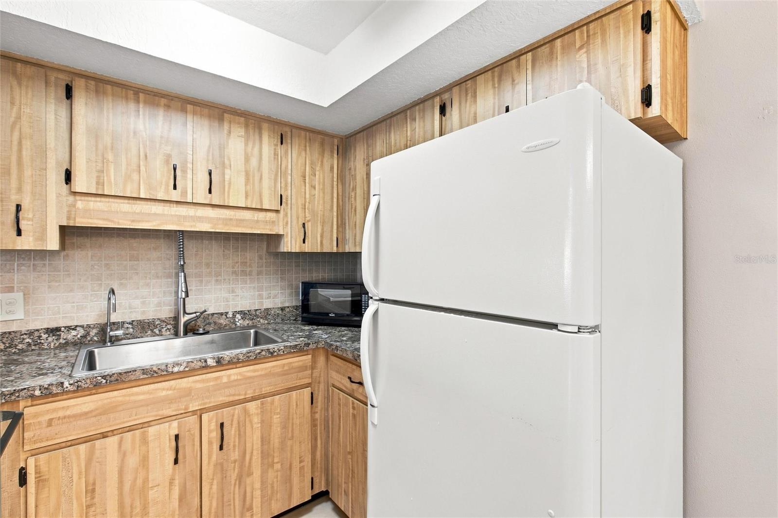 4344 TAHITIAN GARDENS CIR #D — photo 17