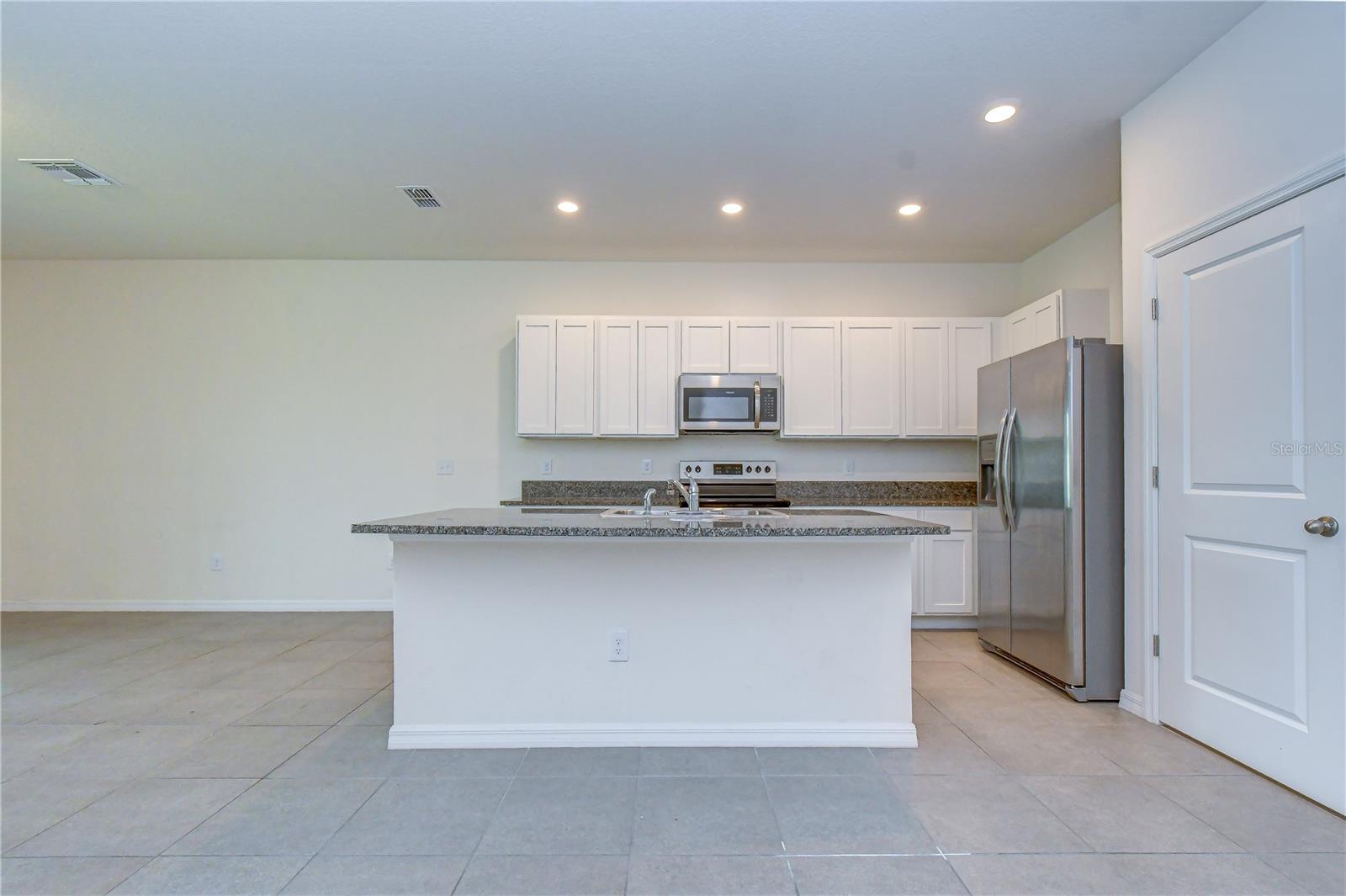 3326 PLEASANT WILLOW CT — photo 5