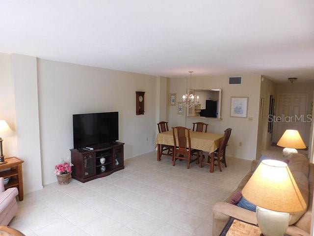 716 GRANADA AVE #302 — photo 4