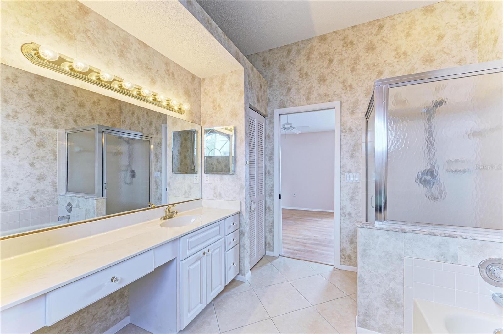4227 PLACID DR — photo 25