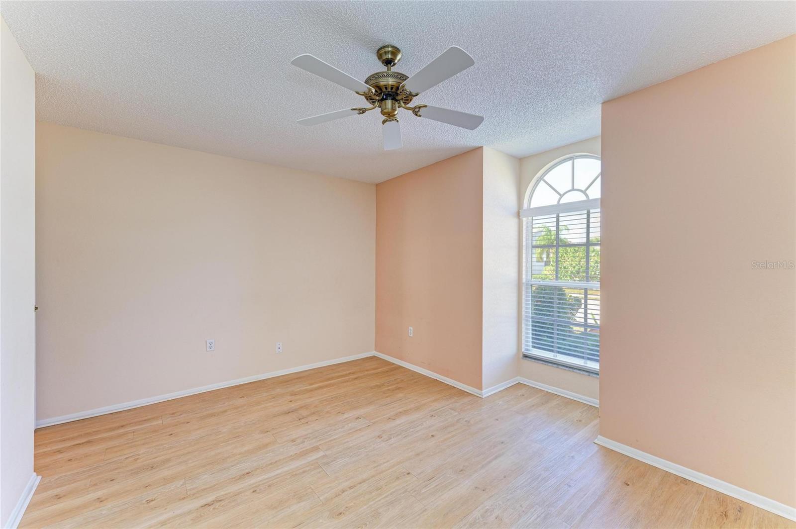 4227 PLACID DR — photo 31
