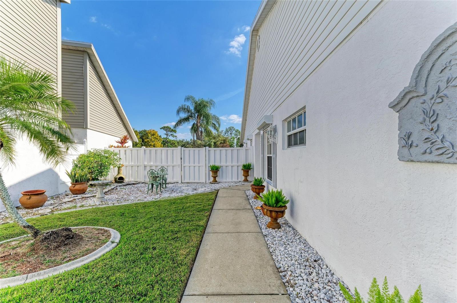 4227 PLACID DR — photo 5