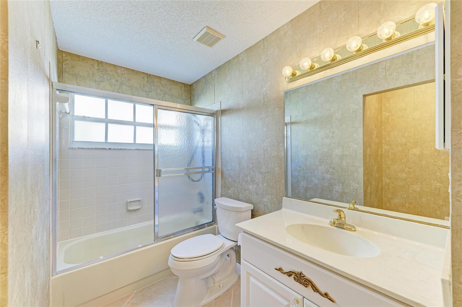 4227 PLACID DR — photo 32