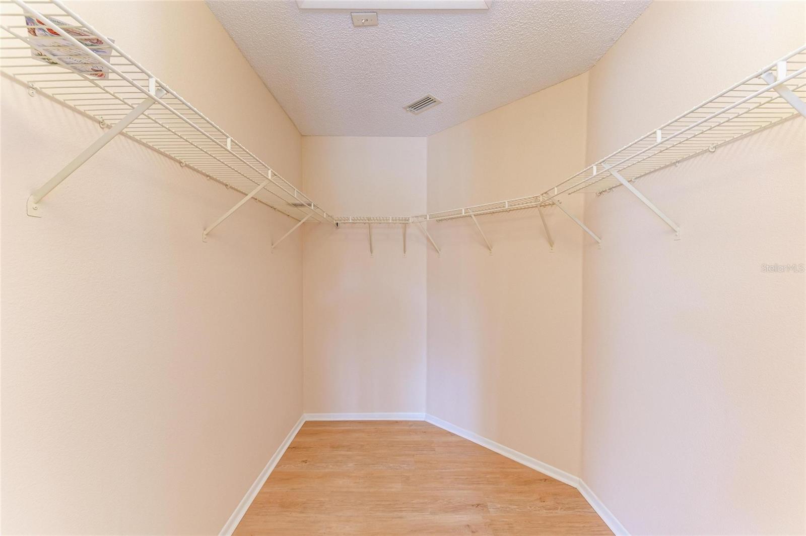 4227 PLACID DR — photo 27